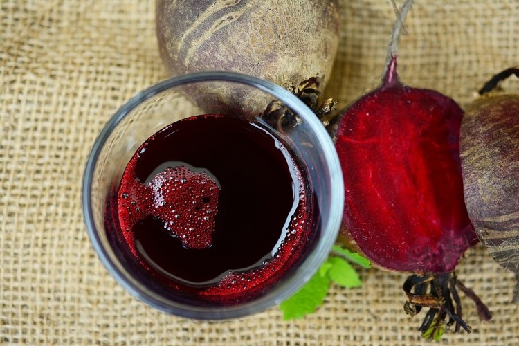 how to use beets for natural hormone balance - beet juice