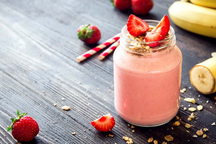 menopause smoothie recipe strawberries and bananas