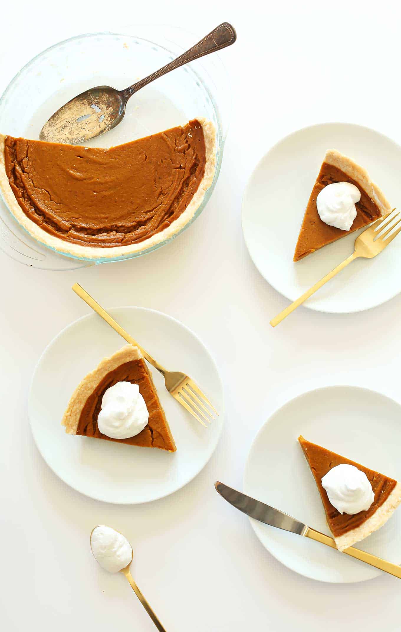 25-waistline-friendly-healthy-thanksgiving-dessert-recipes