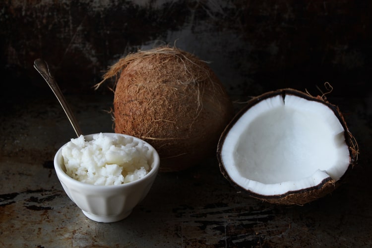 benefits of coconut oil for hormone balance leptin weight loss