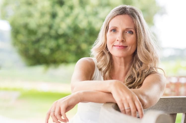 Everything You Need To Know About Estrogen Dominance During Perimenopause