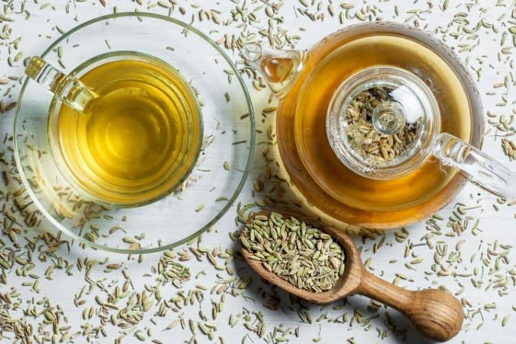 How to Use Fennel for Menstrual Cramps: Extract, Tea, Essential Oil