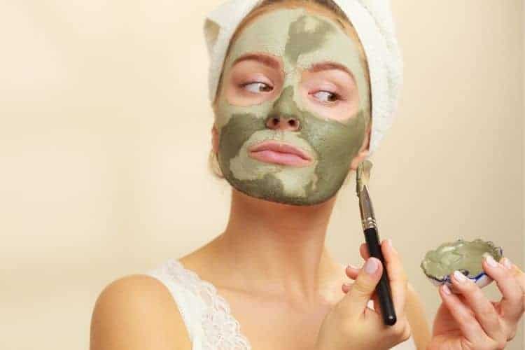 benefits of clay masks for your skin