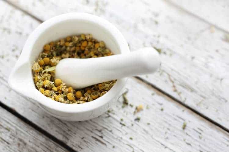 why chamomile is good for menstrual pain